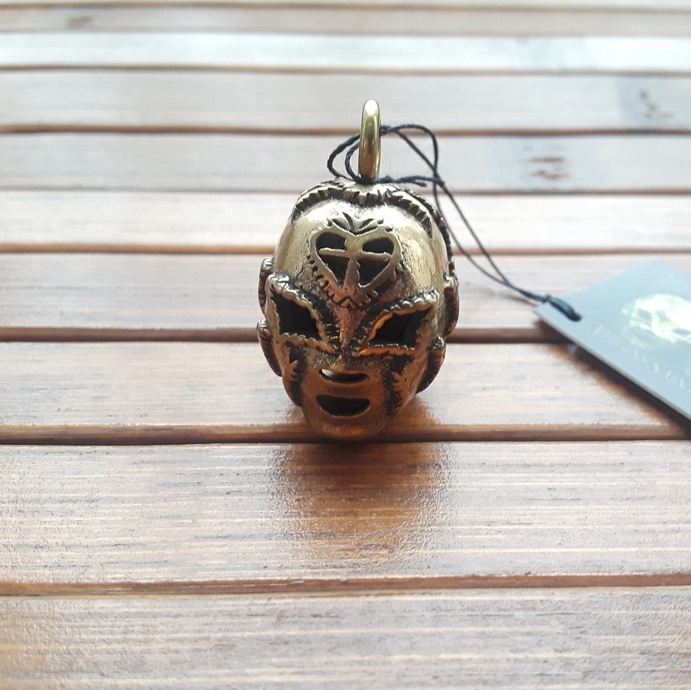 Rare VSA designs Tres Luchas Mask charm